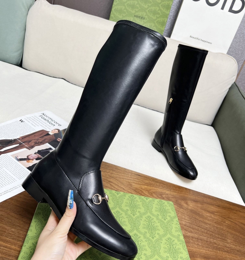 G*u*i boots